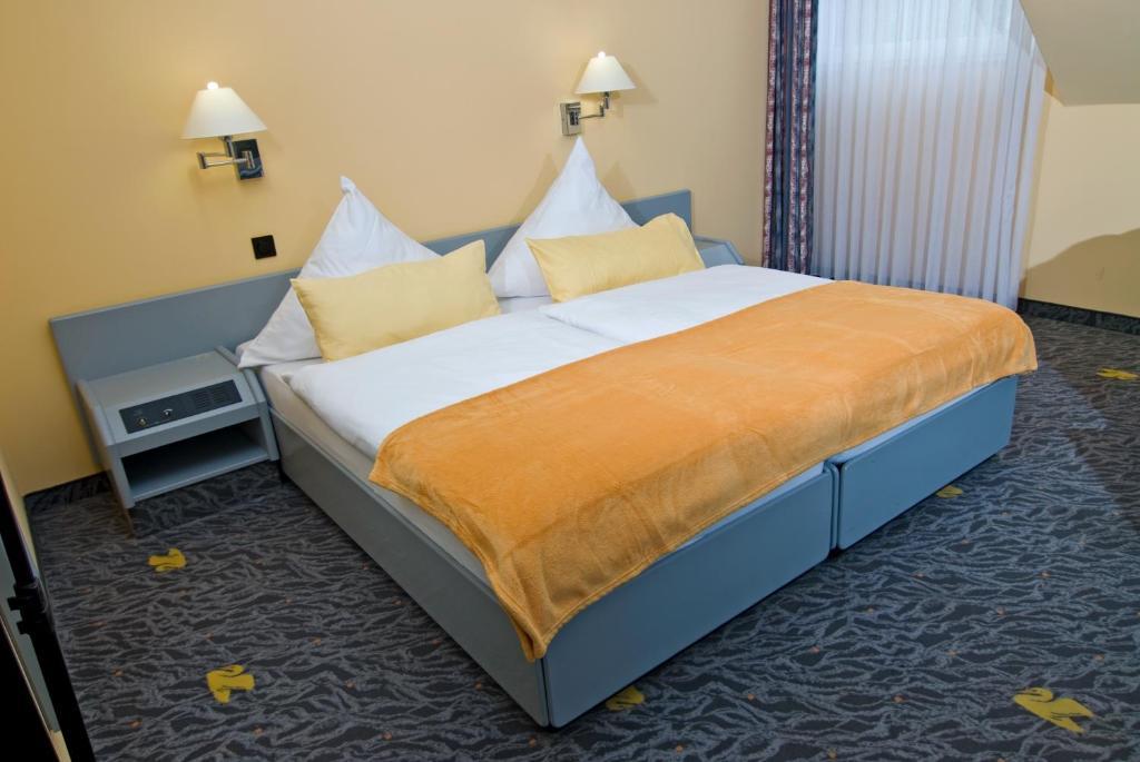 Hotel Am Schwan Dusseldorf Phòng bức ảnh